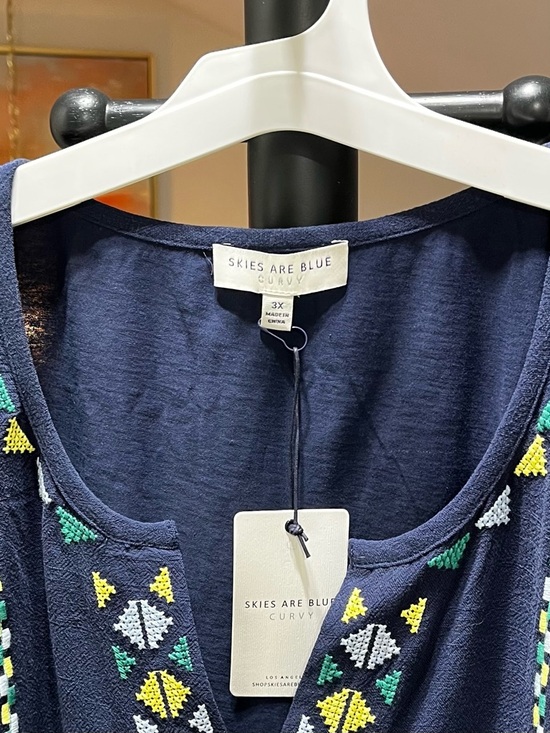 NWT Skies Are Blue Linen Blend Embroidered Short Flutter Sleeve Top - Picture 5 of 6